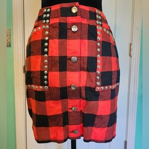 Bar III Red and Black Buffalo Plaid  Studded Pencil Skirt Women's Size 6